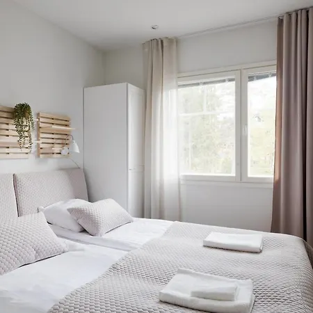 Alppitaehti, Hilla *