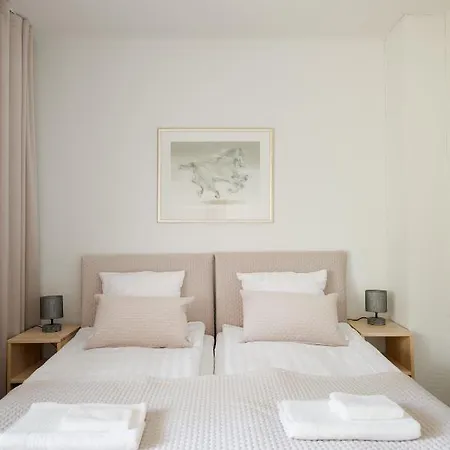 Alppitaehti, Hilla شقة ليفي