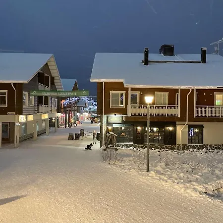 Apartment Alppitaehti, Huoneisto Hilla